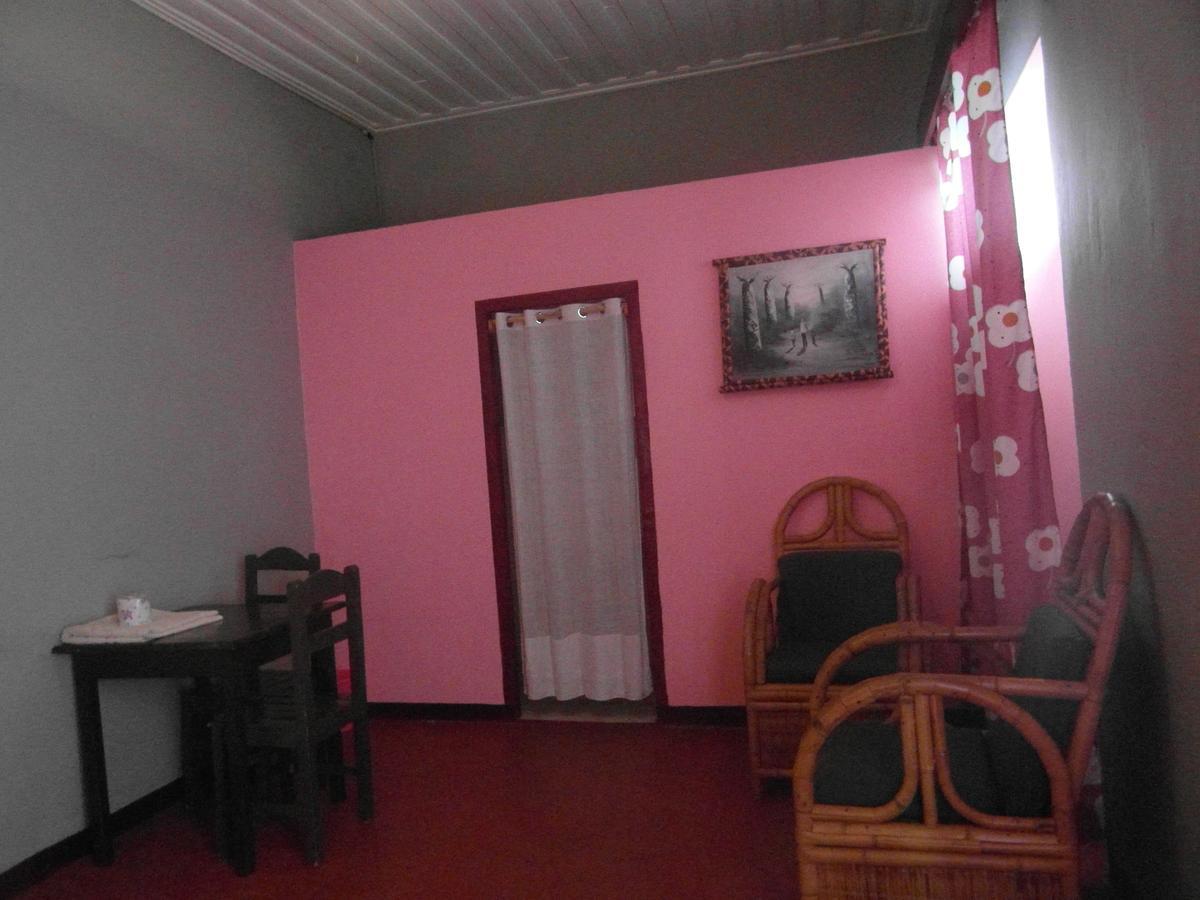 Hotel Three Palms Fianar Fianarantsoa Zewnętrze zdjęcie